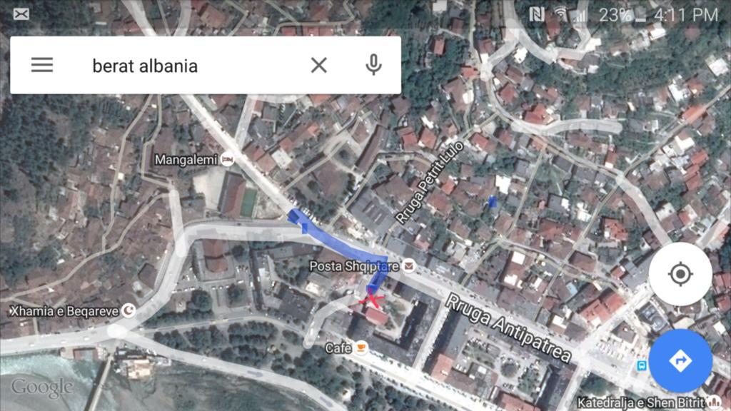 Apartment Donend Berat Luaran gambar